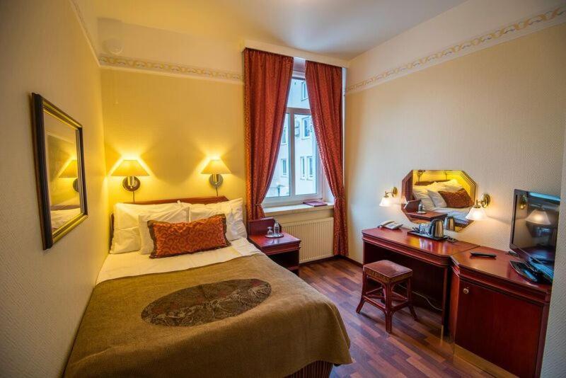 Hotel Astor 바사 외부 사진