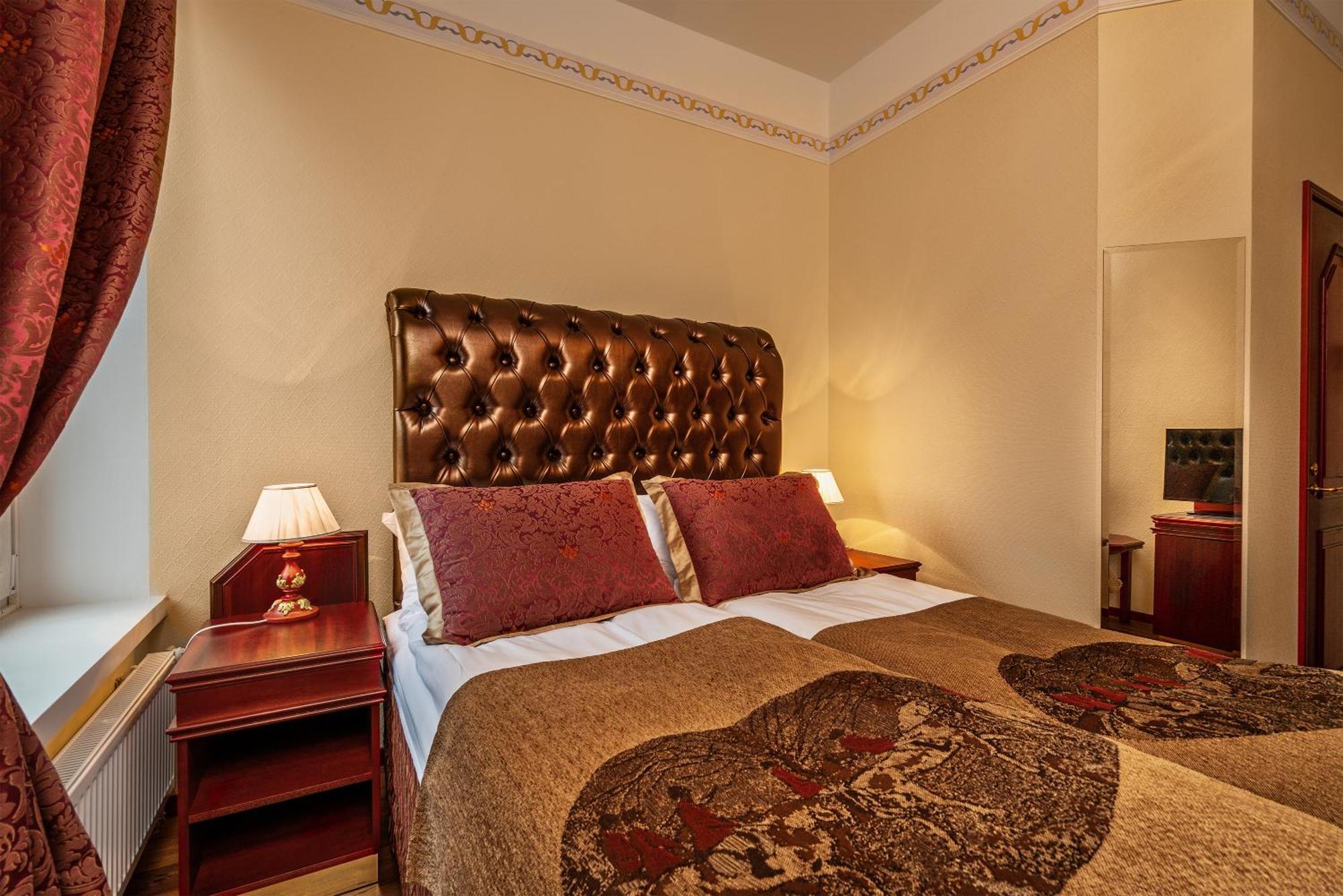 Hotel Astor 바사 외부 사진